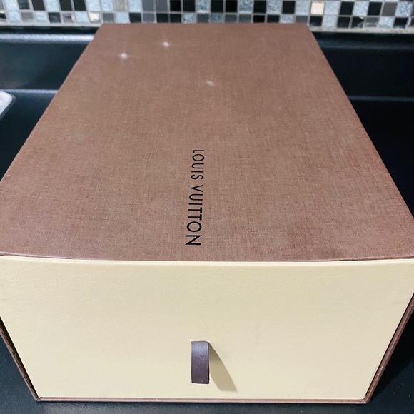 Louis Vuitton Men's Blend Ankle Boot - Picture 2 of 8